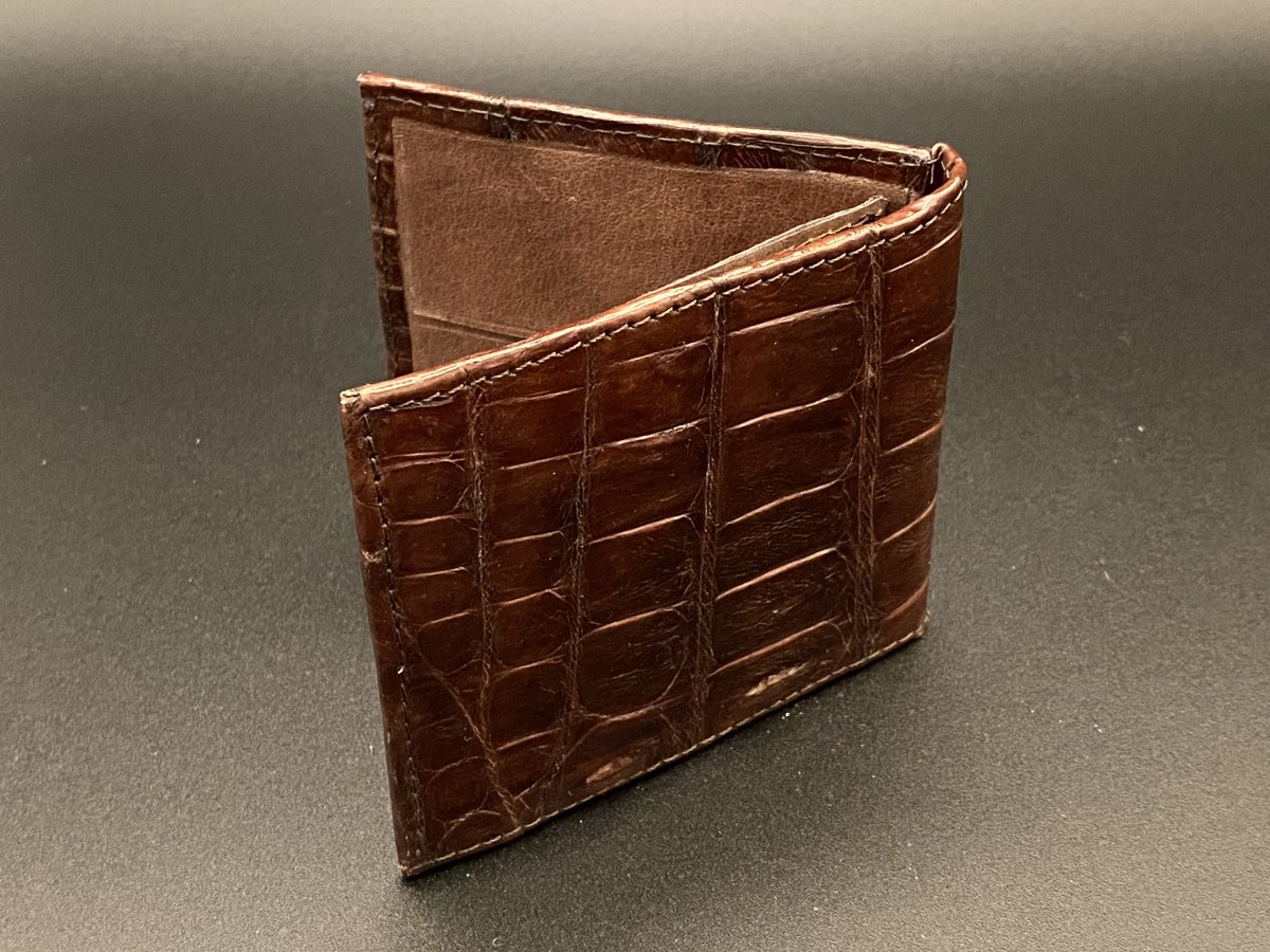 Portefeuille bifold crocodile marron